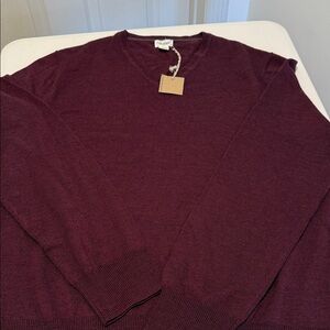 NWT Wool 100% Italian Wool Men’s Old Money Deep Maroon V-Neck Sweater Size L